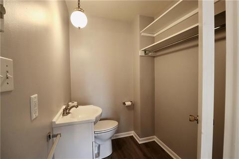 705 Ash St, Irwin, PA 15642 photo 8