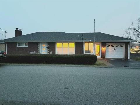 140 Cherry Ln, Irwin, PA 15642 photo 1