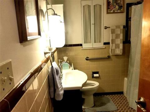 140 Cherry Ln, Irwin, PA 15642 photo 8