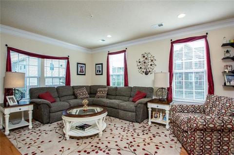 1601 Pointe View Dr, Mars, PA 16046 photo 2