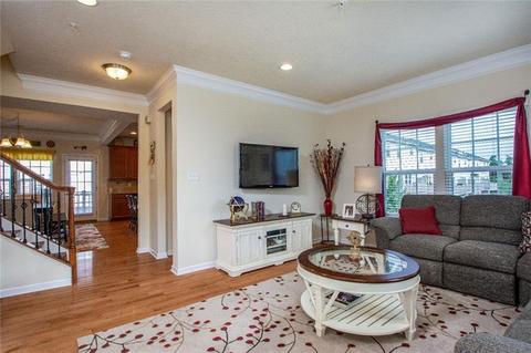 1601 Pointe View Dr, Mars, PA 16046 photo 3