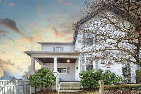 821 Fleming St, Coraopolis, PA 15108 photo 1