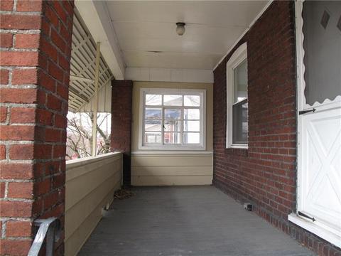 447 Second St, Washington, PA 15301 photo 2