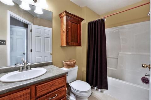405 Georgetown Ct, Seven Fields, PA 16046 photo 17