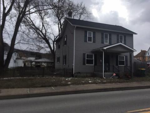 218 E 4th St, Derry, PA 15627 photo 1