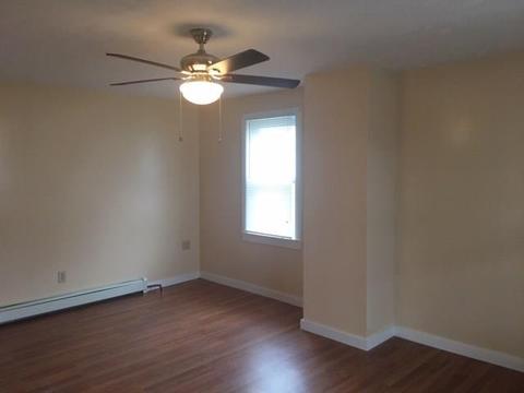 218 E 4th St, Derry, PA 15627 photo 13