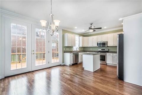 529 E Vanderbilt Dr, Mars, PA 16046 photo 7