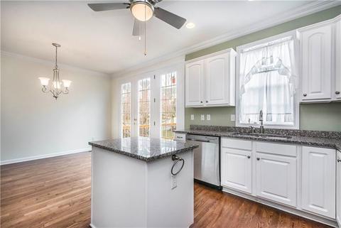 529 E Vanderbilt Dr, Mars, PA 16046 photo 9