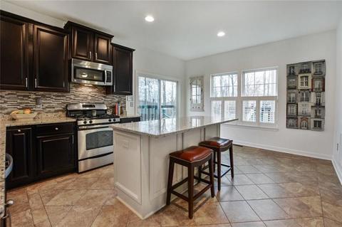 204 Springbrook Dr, Mars, PA 16046 photo 9
