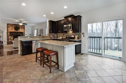 204 Springbrook Dr, Mars, PA 16046 photo 10