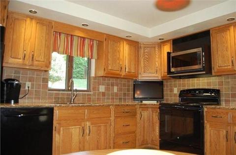 62 Circle Dr, Irwin, PA 15642 photo 3