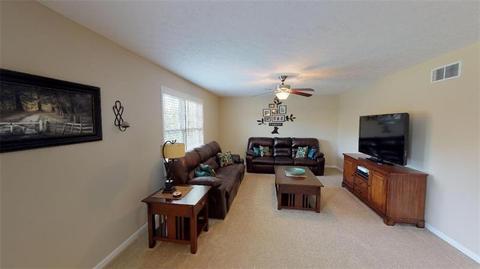 149 Hammond Rd, Mars, PA 16046 photo 10