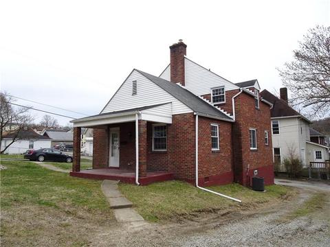 800 Vine St, Irwin, PA 15642 photo 3