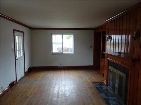 800 Vine St, Irwin, PA 15642 photo 12