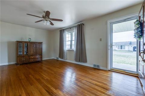 621 Wayne Ave, Monaca, PA 15061 photo 7