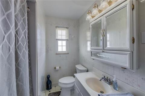621 Wayne Ave, Monaca, PA 15061 photo 10