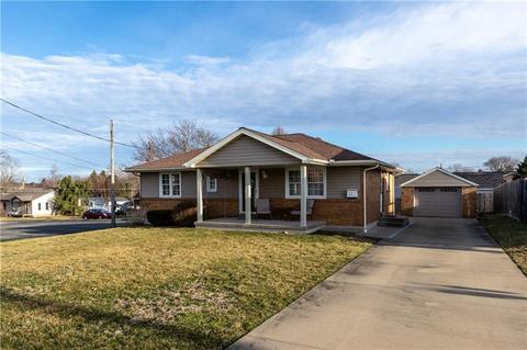 621 Wayne Ave, Monaca, PA 15061 photo 2