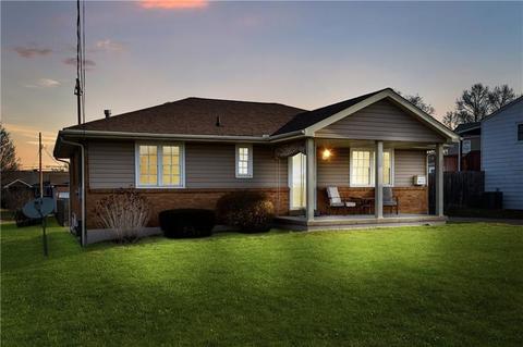 621 Wayne Ave, Monaca, PA 15061 photo 1