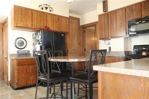 623 Cedar St, Irwin, PA 15642 photo 12