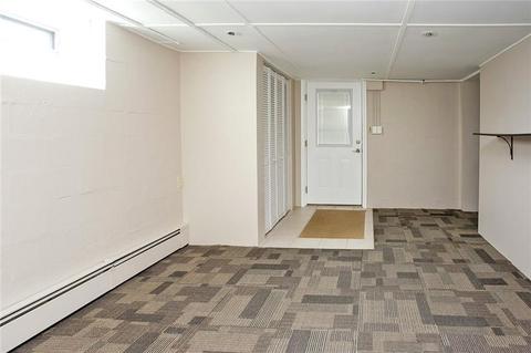 3052 Idaho St, Export, PA 15632 photo 17