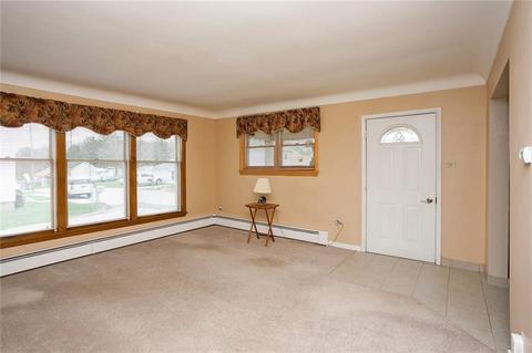 3052 Idaho St, Export, PA 15632 photo 5
