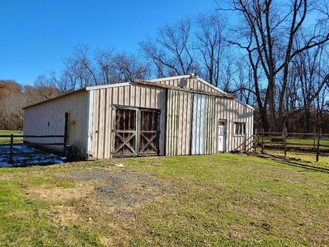 647 Pine Run Rd, Apollo, PA 15613 photo 4