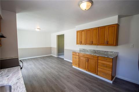 105 Aviation Ln, Export, PA 15632 photo 9