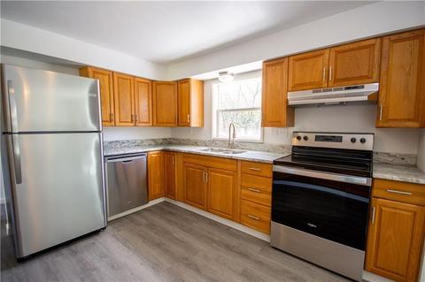 105 Aviation Ln, Export, PA 15632 photo 8