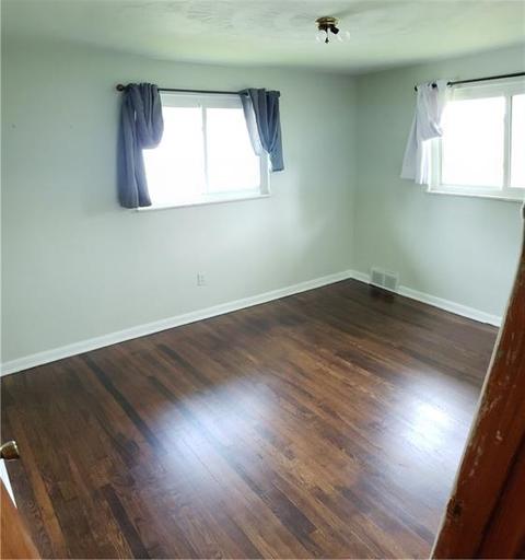 58 Forest Dr, Irwin, PA 15642 photo 12