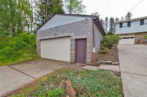 3985 Utah Ct, Export, PA 15632 photo 2