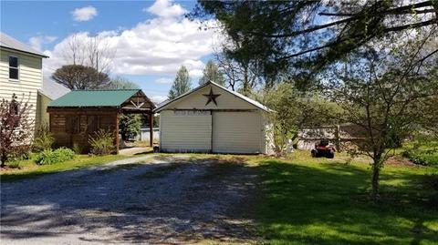 152 E 2nd St, Jenner Twp, PA 15544 photo 2