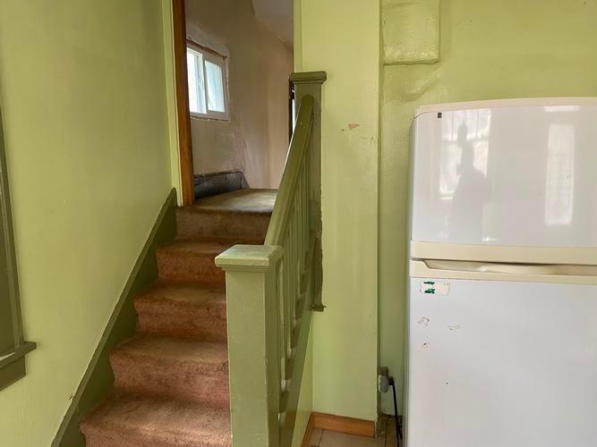  539 Hall St, Aliquippa, PA 15001 photo 7