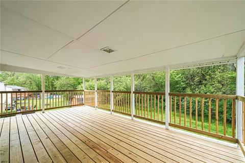 207 Bendix Dr, Carnot-moon, PA 15108 photo 23