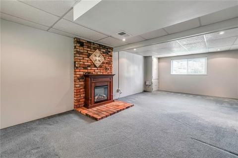 207 Bendix Dr, Carnot-moon, PA 15108 photo 16