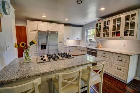 2377 Flagstaff Dr, Export, PA 15632 photo 4