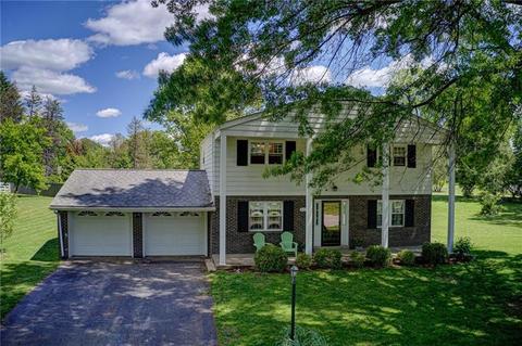 2377 Flagstaff Dr, Export, PA 15632 photo 1