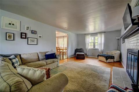 2377 Flagstaff Dr, Export, PA 15632 photo 10