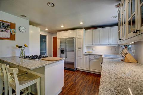 2377 Flagstaff Dr, Export, PA 15632 photo 2