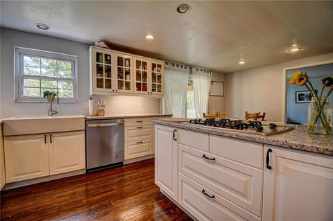 2377 Flagstaff Dr, Export, PA 15632 photo 3