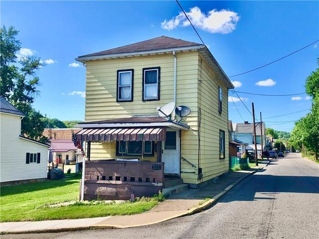 315 Neubert Kittanning Pa 16201 24 Photos Mls 1448852 Movoto