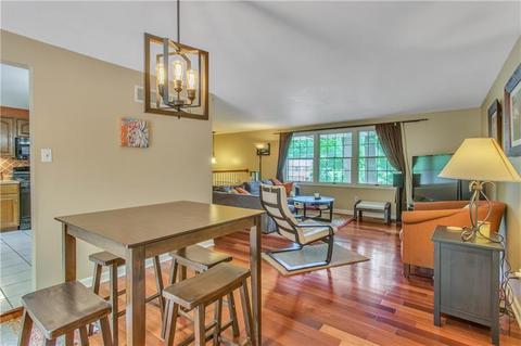 105 Cherry Tree Pl, Coraopolis, PA 15108 photo 7
