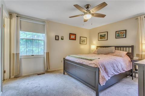 105 Cherry Tree Pl, Coraopolis, PA 15108 photo 13