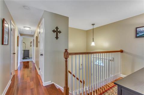 105 Cherry Tree Pl, Coraopolis, PA 15108 photo 3