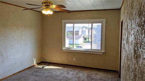 435 Longfellow St, Vandergrift, PA 15690 photo 16