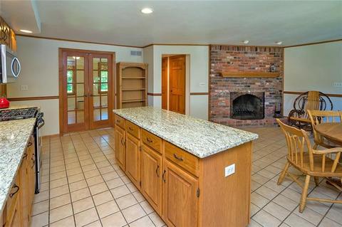 703 Cherry Dr, Level Green, PA 15085 photo 13