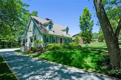 703 Cherry Dr, Level Green, PA 15085 photo 3