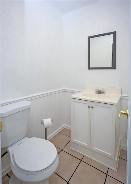 703 Cherry Dr, Level Green, PA 15085 photo 25