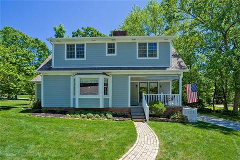 703 Cherry Dr, Level Green, PA 15085 photo 6