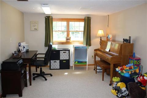 114 Warwick Dr, Monaca, PA 15061 photo 14