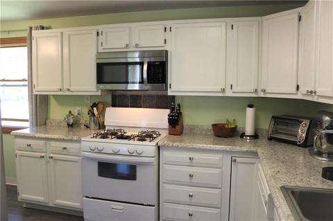 114 Warwick Dr, Monaca, PA 15061 photo 5